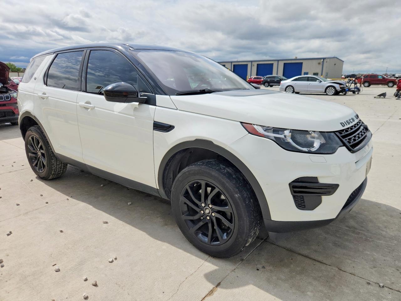 2017 Land Rover Discovery Sport Se - Image 4