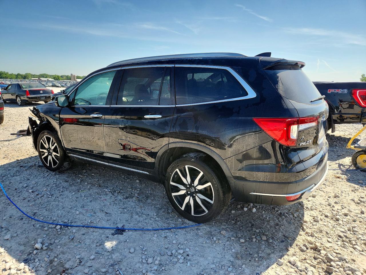 2019 Honda Pilot Touring - Фото 2