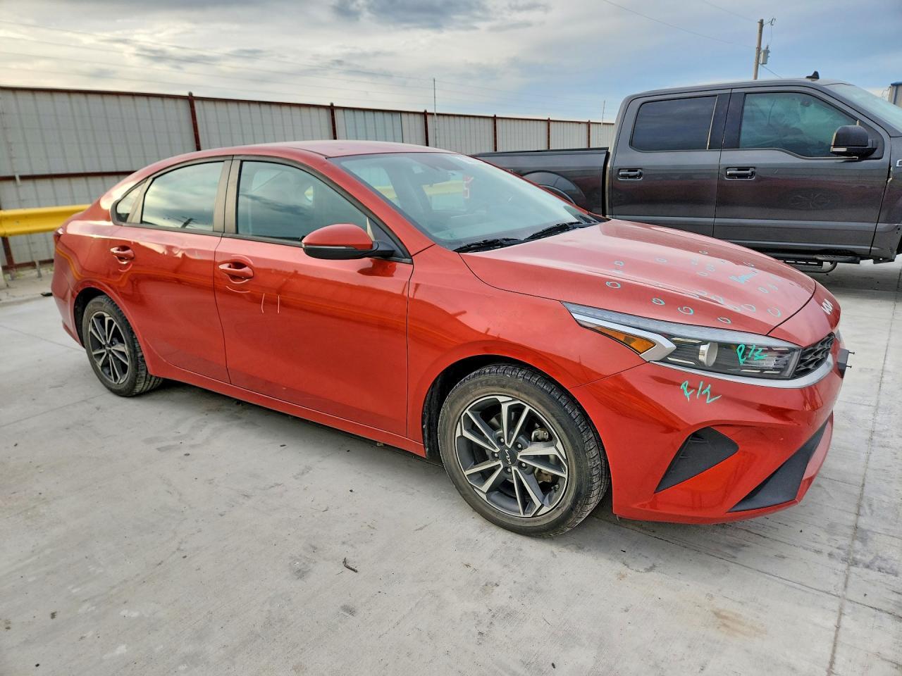 2022 Kia Forte - Image 4