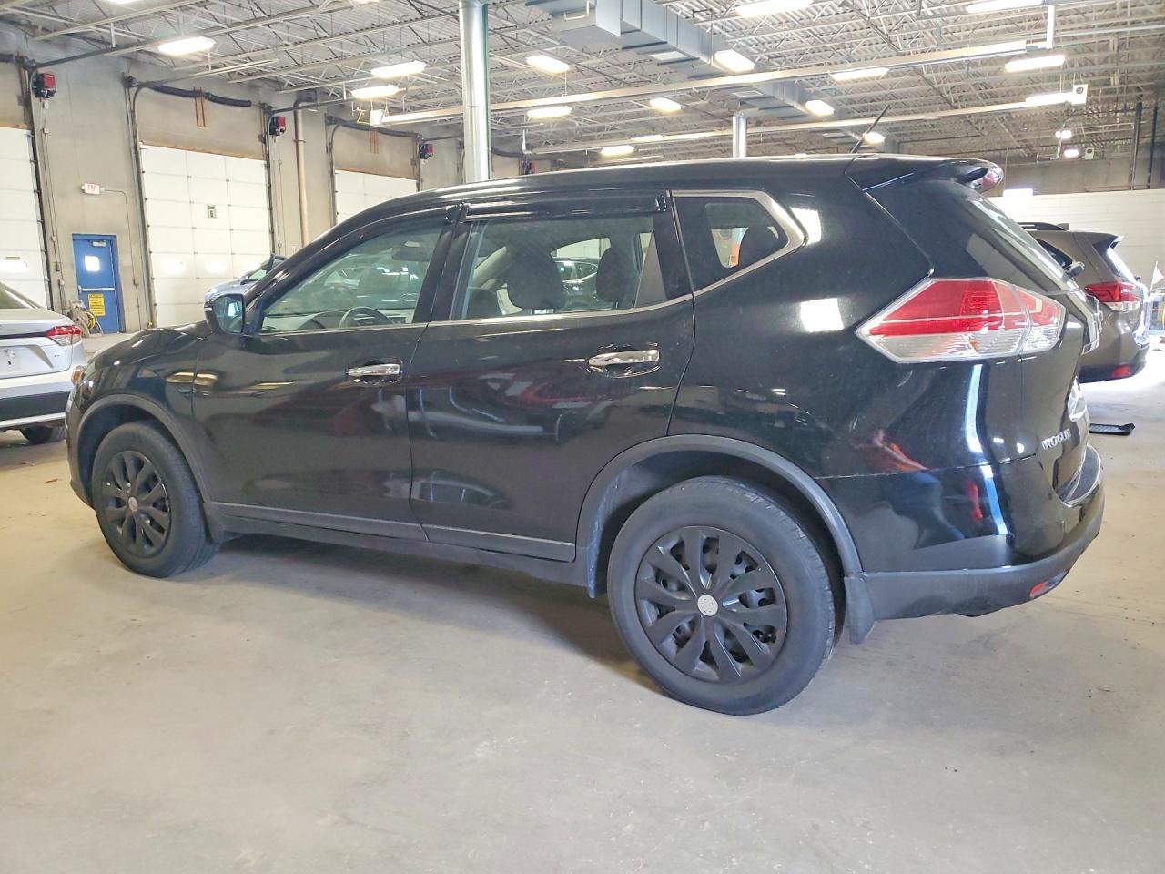 2015 Nissan Rogue S - Image 2