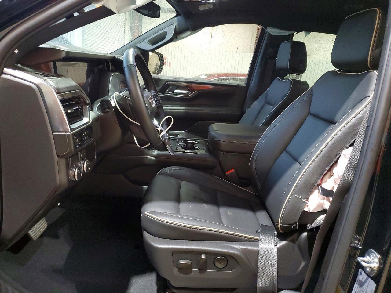 2026 GMC Yukon Elevation - Фото 7
