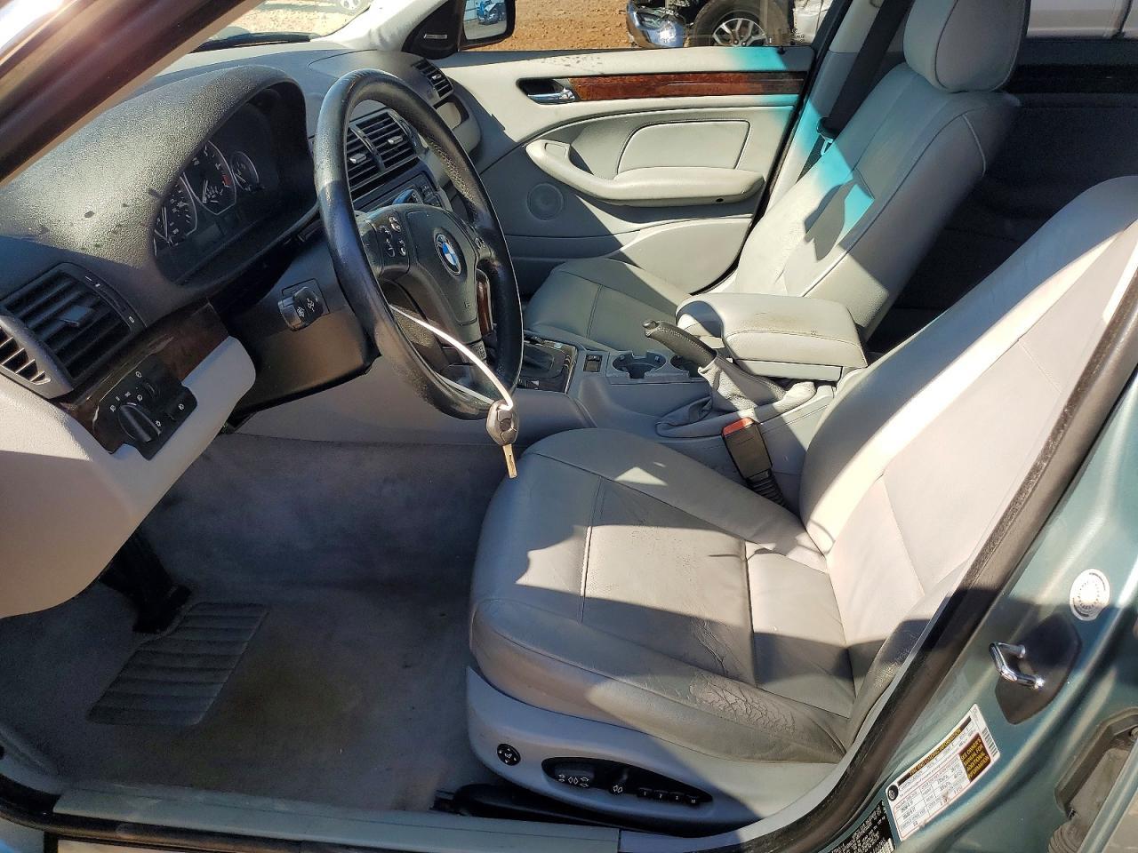 2005 BMW 330 I - Image 7