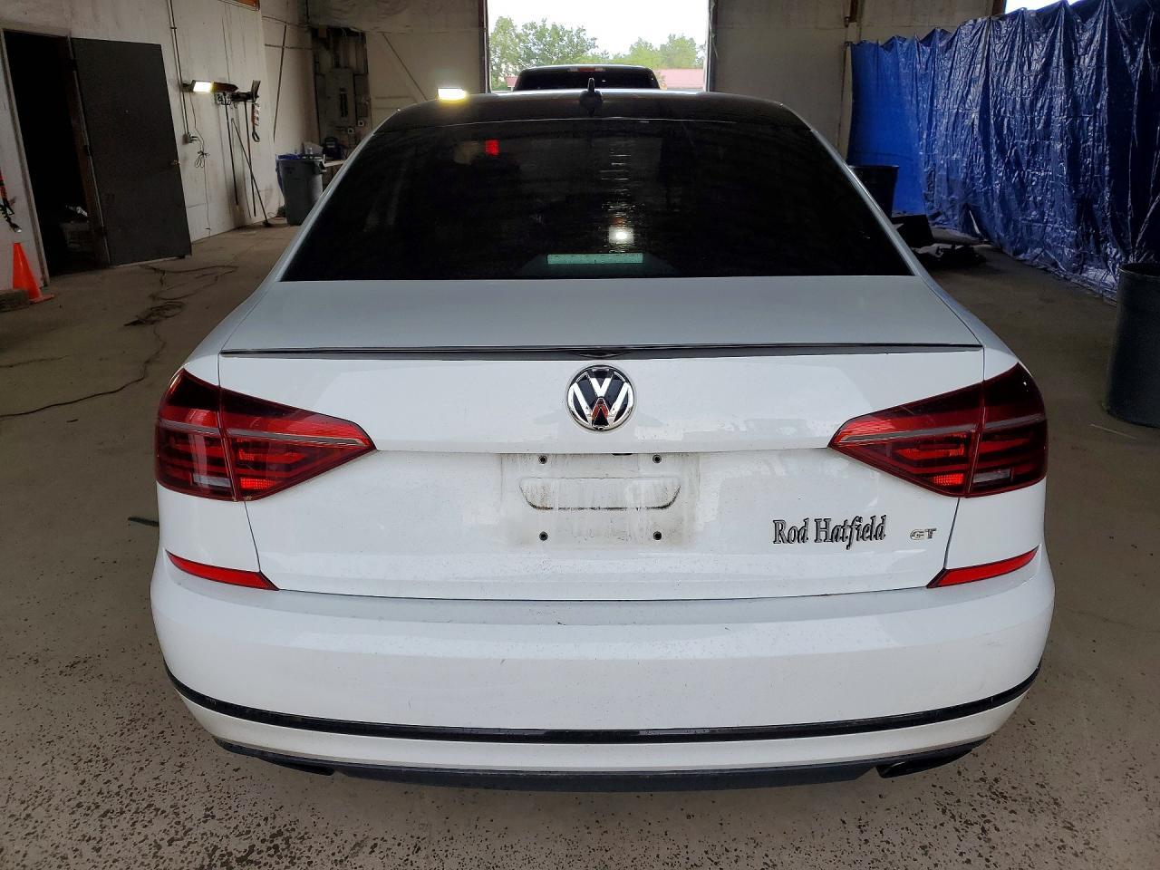 2018 Volkswagen Passat Gt - Фото 6