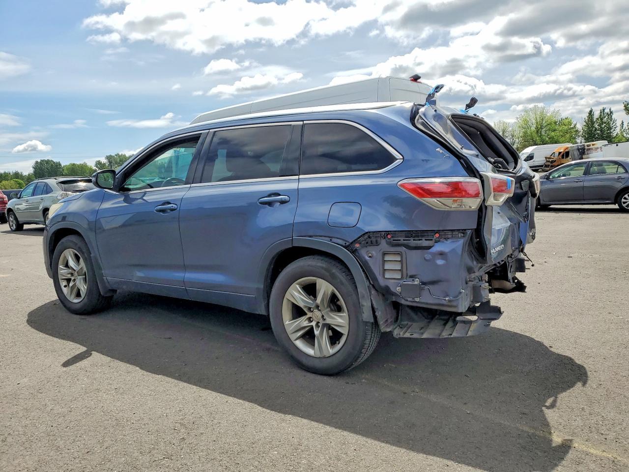 2015 Toyota Highlander Limited - Фото 2