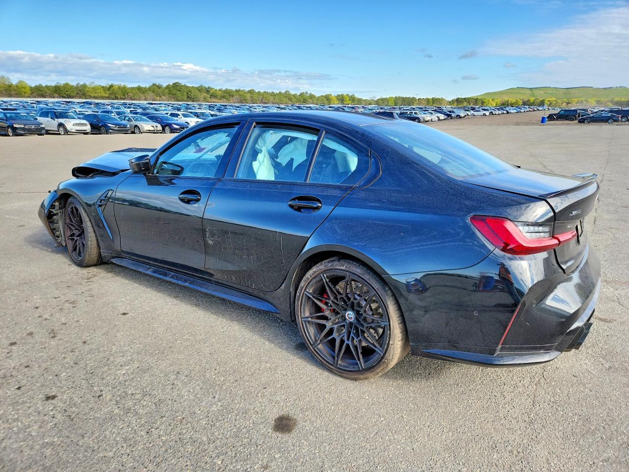 2023 BMW M3 Competition - Фото 2