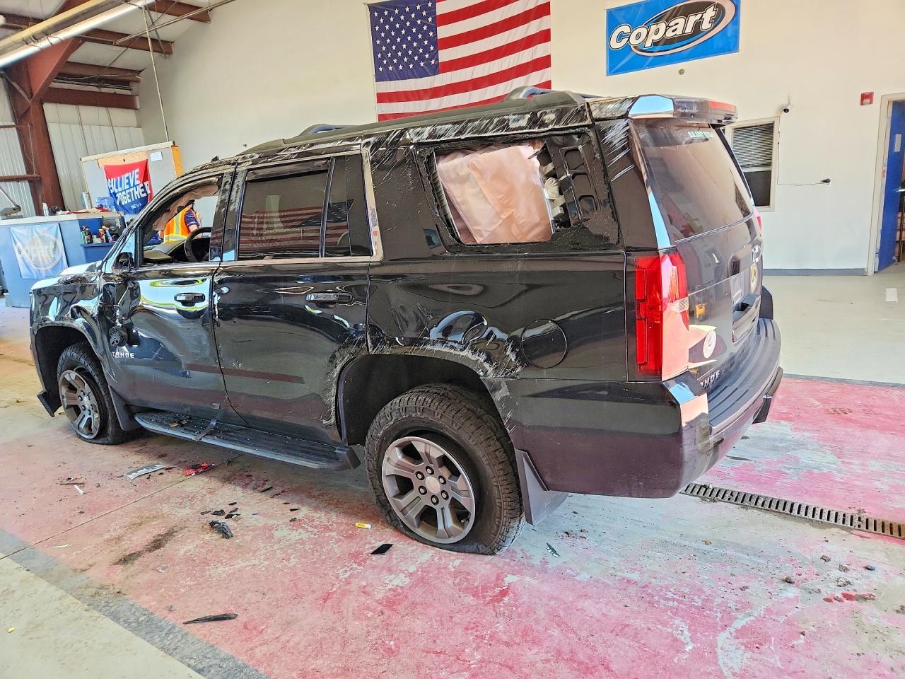 2019 Chevrolet Tahoe K1500 Ls - Фото 2