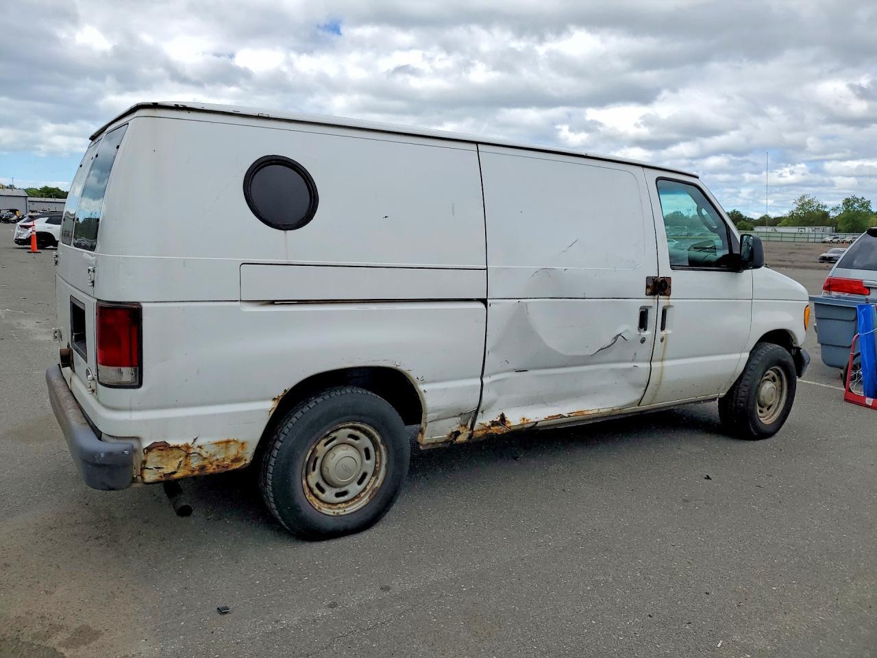 2005 Ford F-150 Delivery Van - Image 3