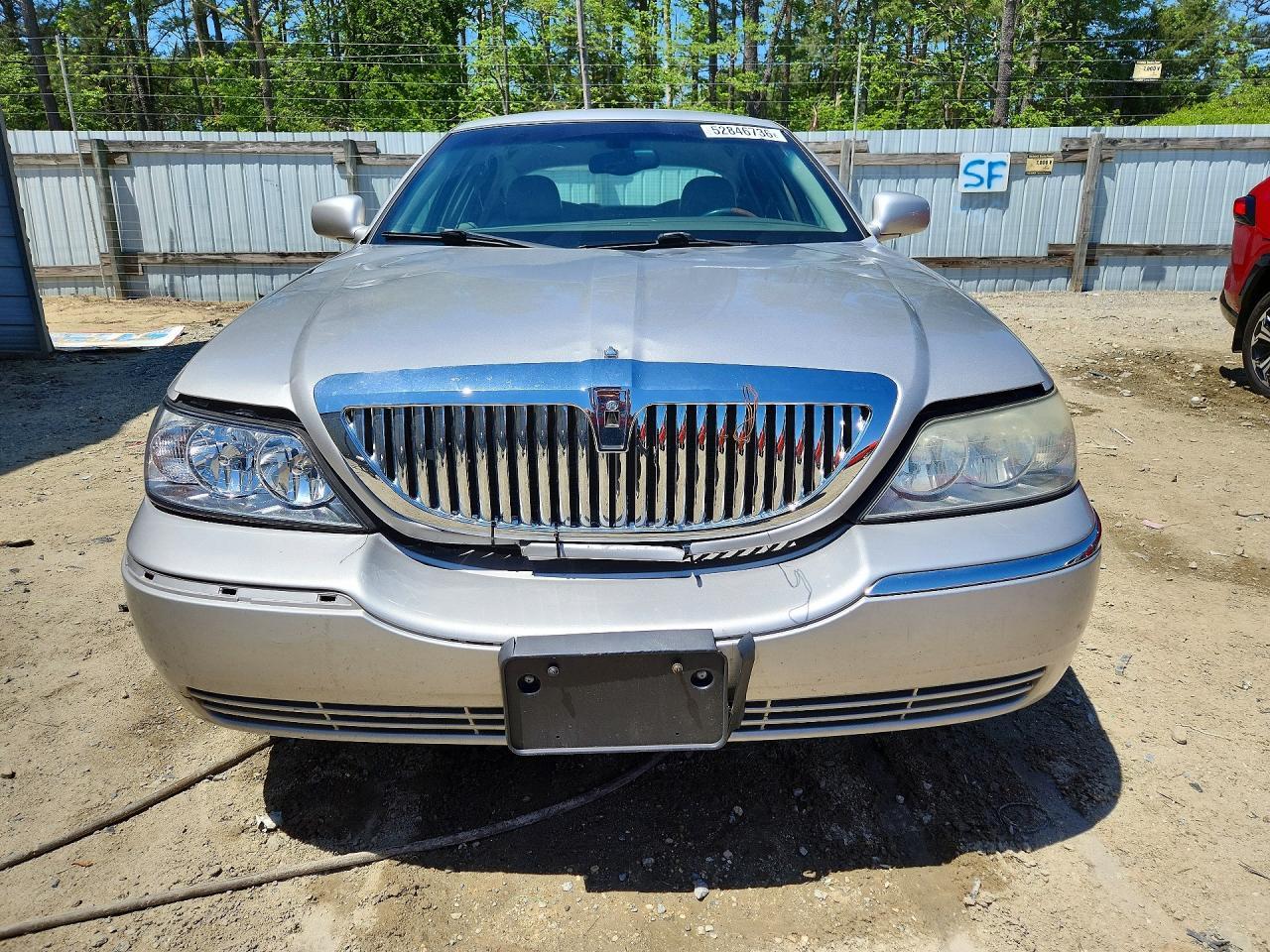 2004 Lincoln Town Car Ultimate - Фото 5