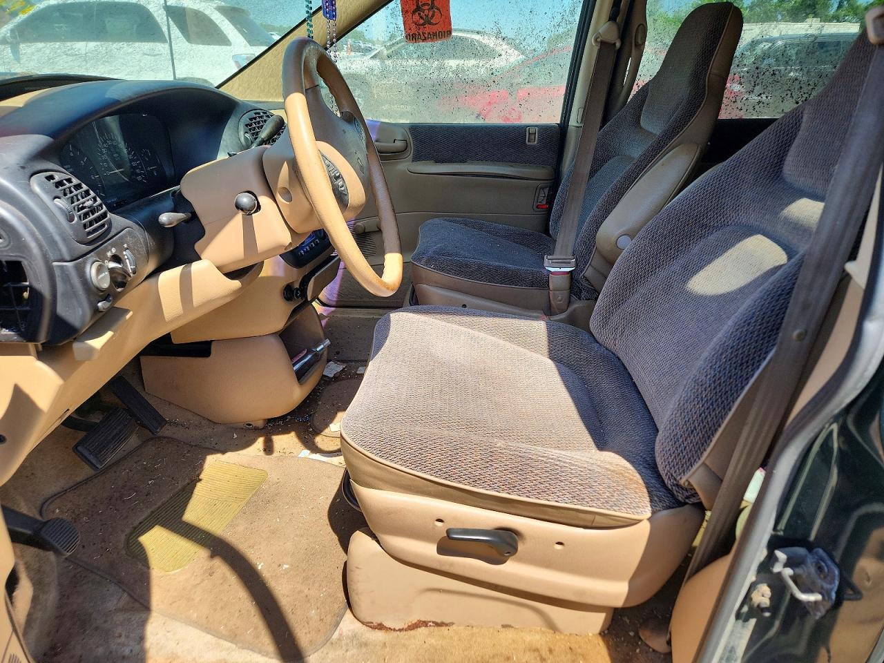 1996 Plymouth Grand Voyager Se - Фото 7