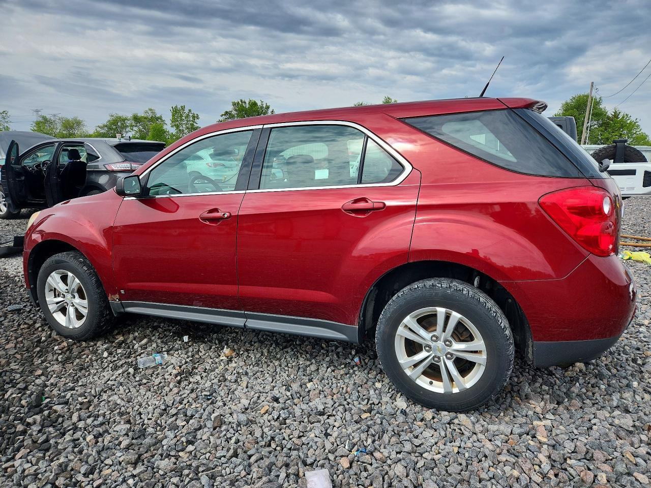 2010 Chevrolet Equinox Ls - Фото 2
