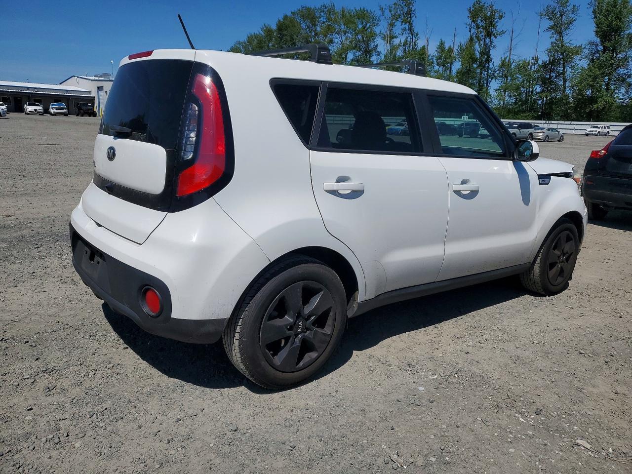 2017 Kia Soul Base - Фото 3