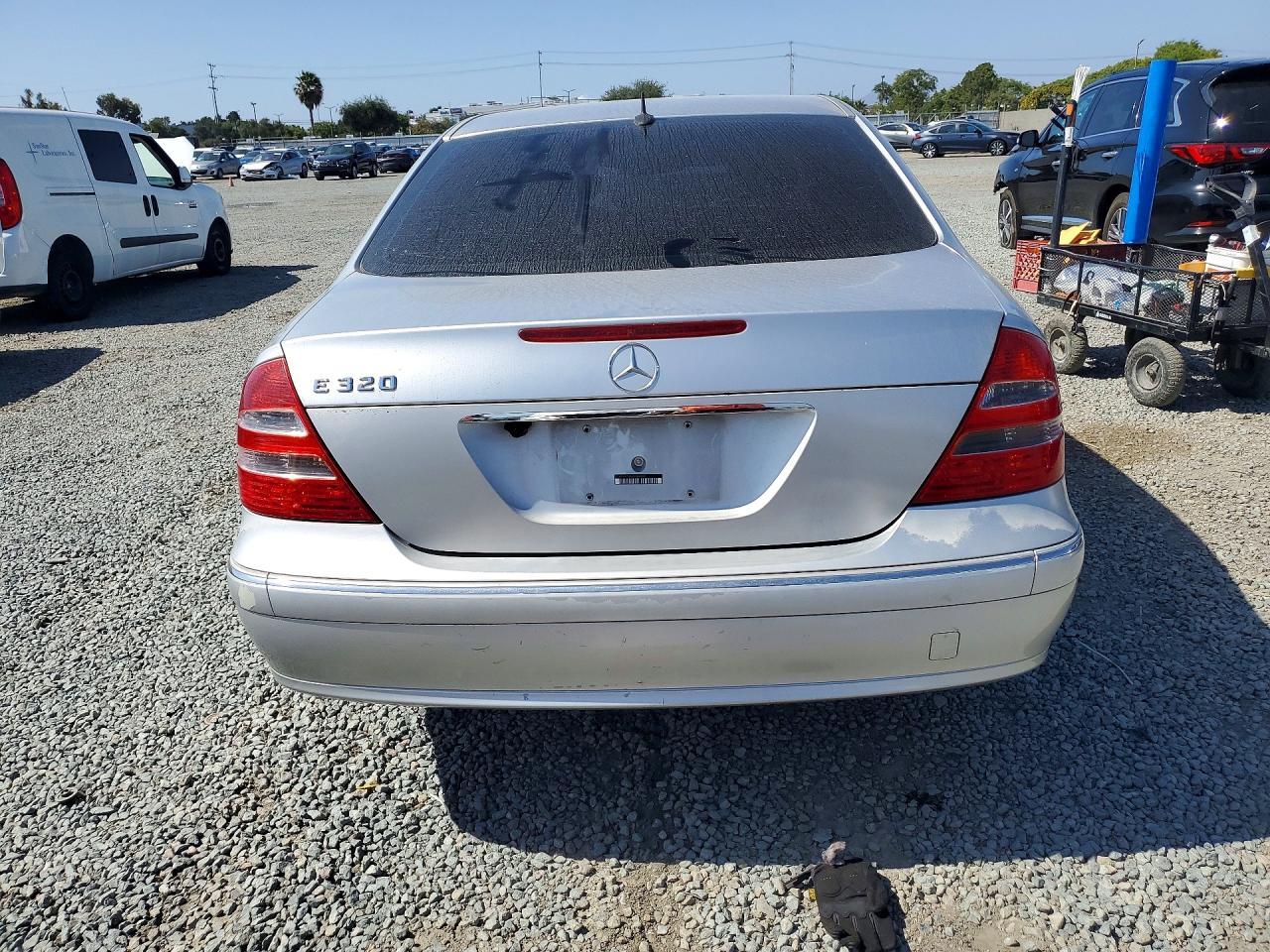 2003 Mercedes-Benz E-Class E320 - Фото 6