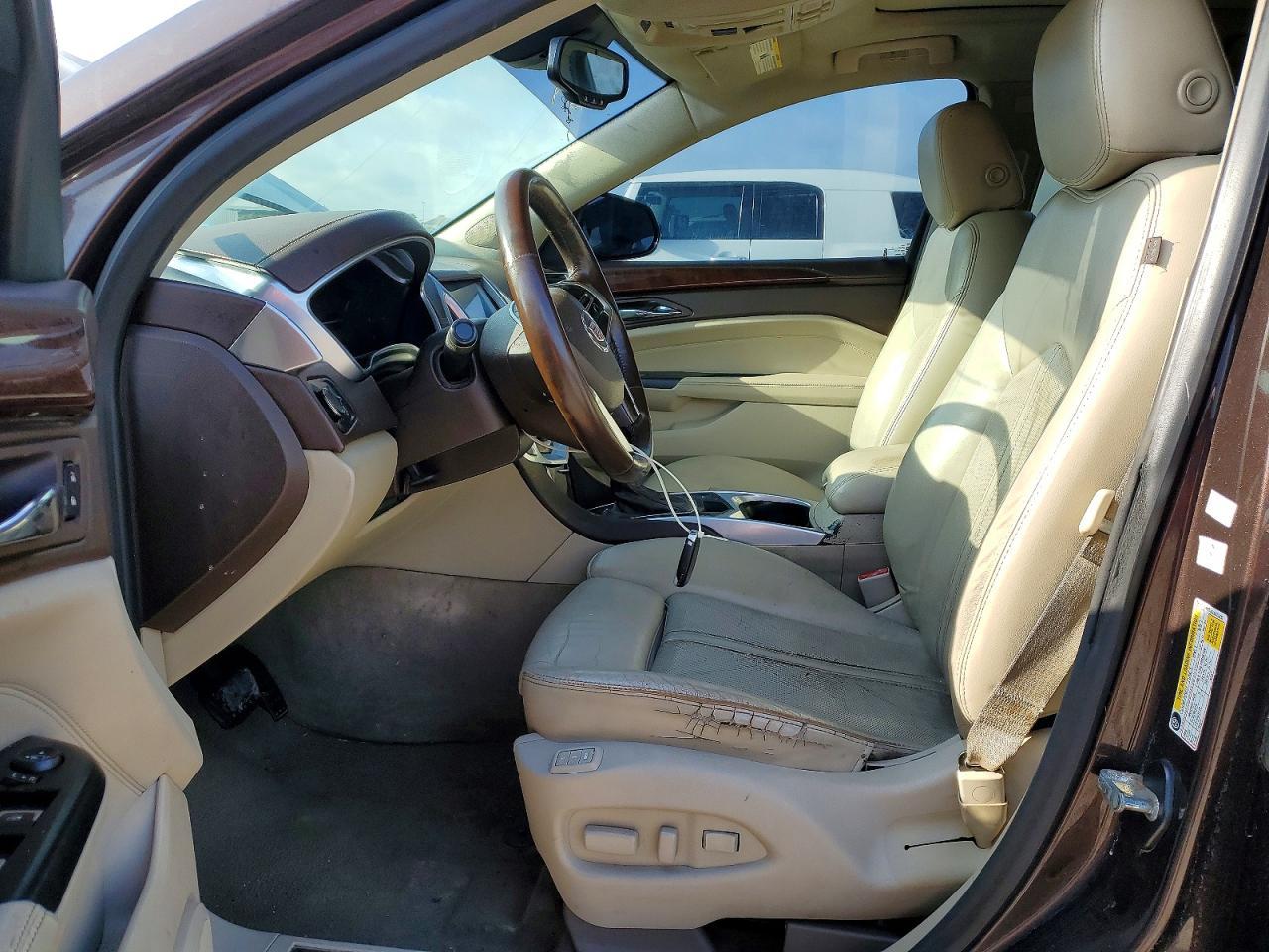 2016 Cadillac Srx Luxury Collection - Image 7