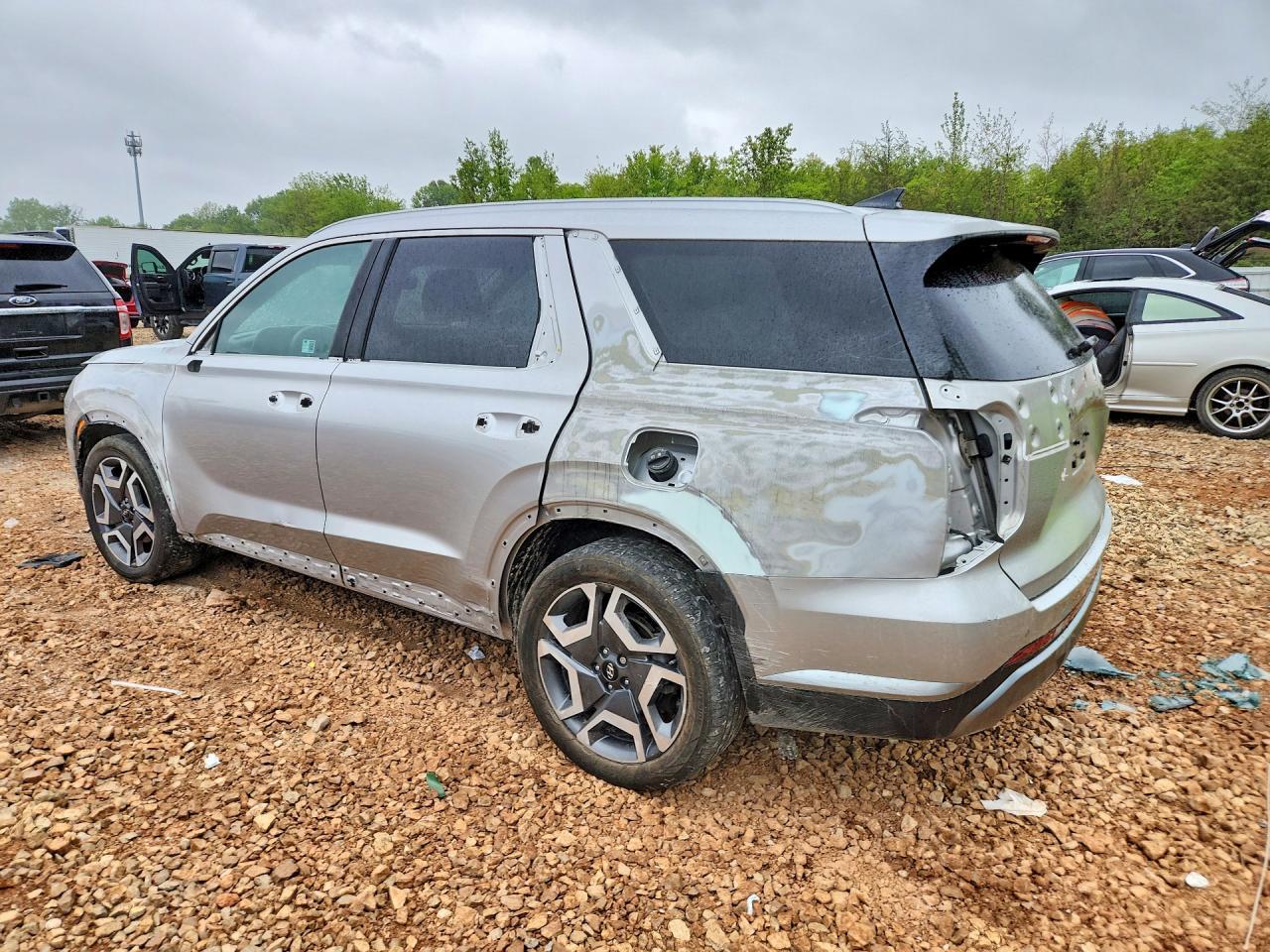 2025 Hyundai Palisade Sel Premium - Image 2