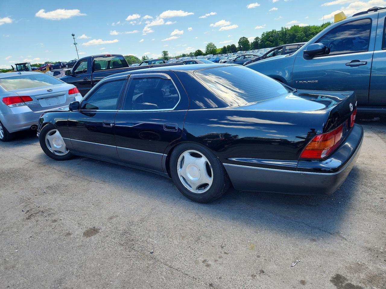 1995 Toyota Celsior - Image 2