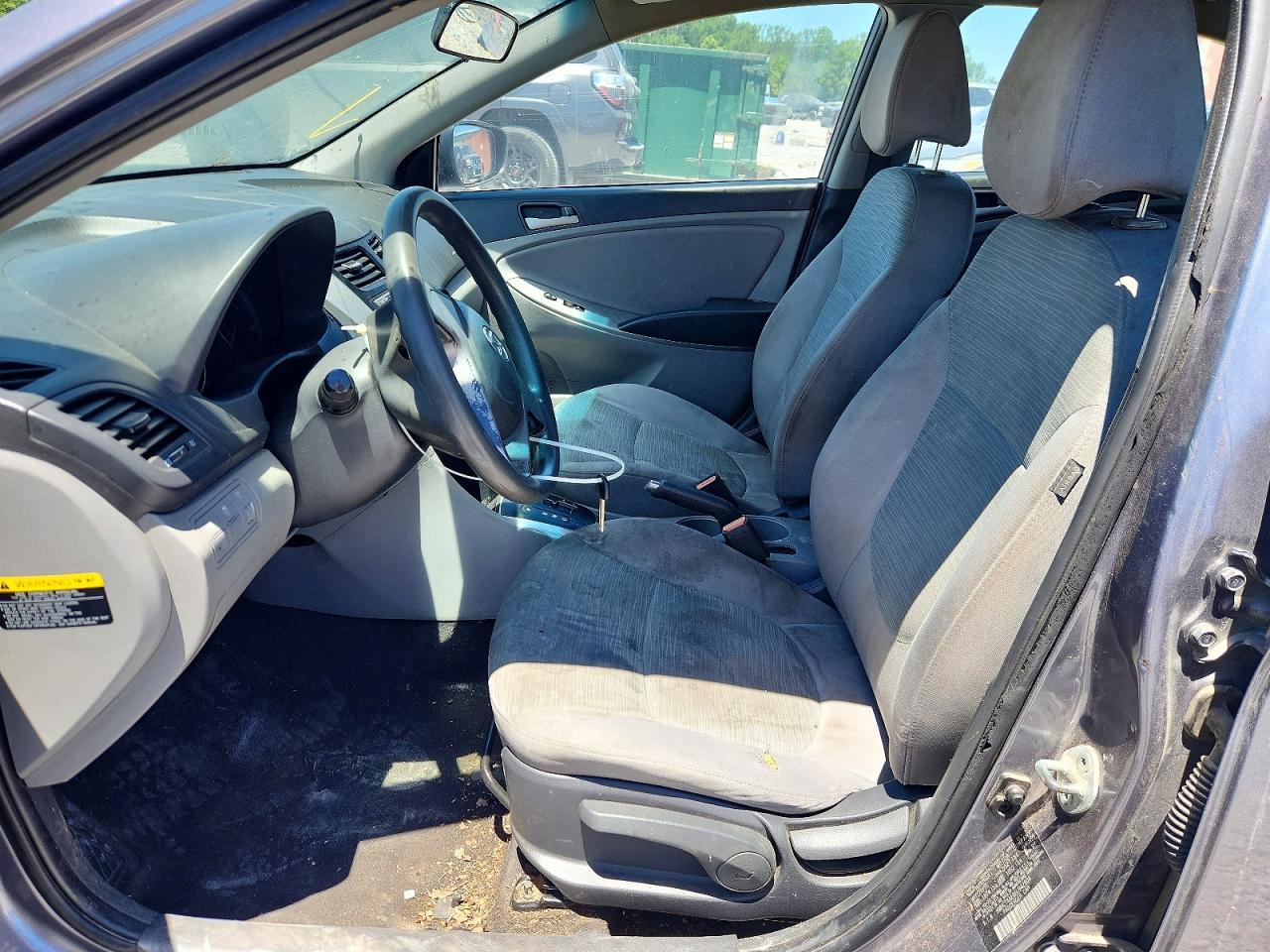 2016 Hyundai Accent - Фото 7