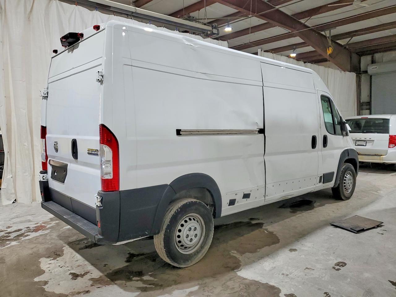 2025 Ram Promaster 2500 2500 High - Фото 3
