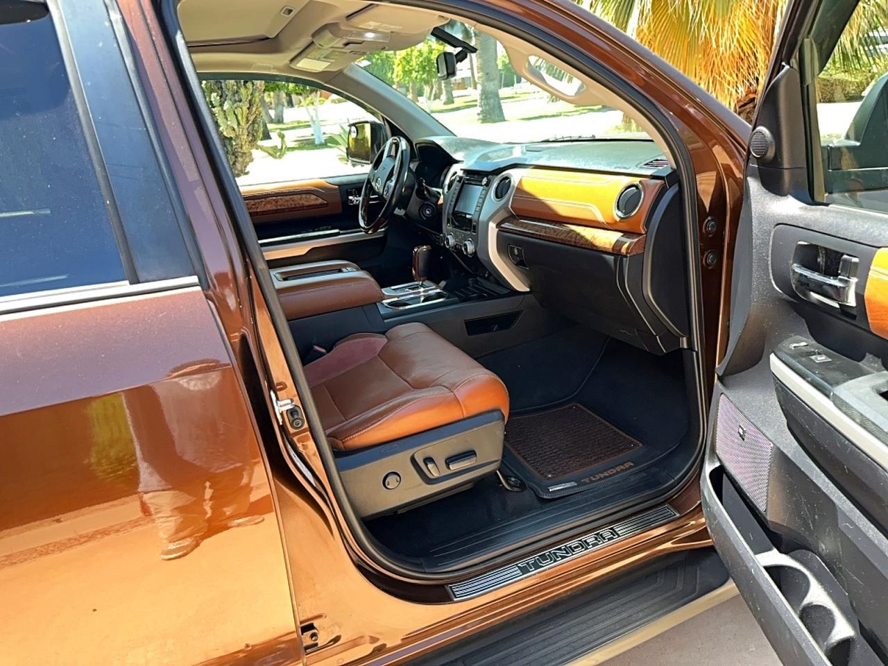 2016 Toyota Tundra 1794 Edition - Фото 5