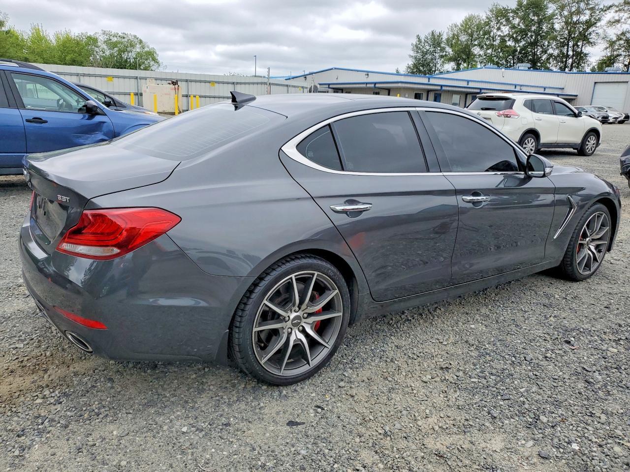2020 Genesis G70 Elite - Фото 3