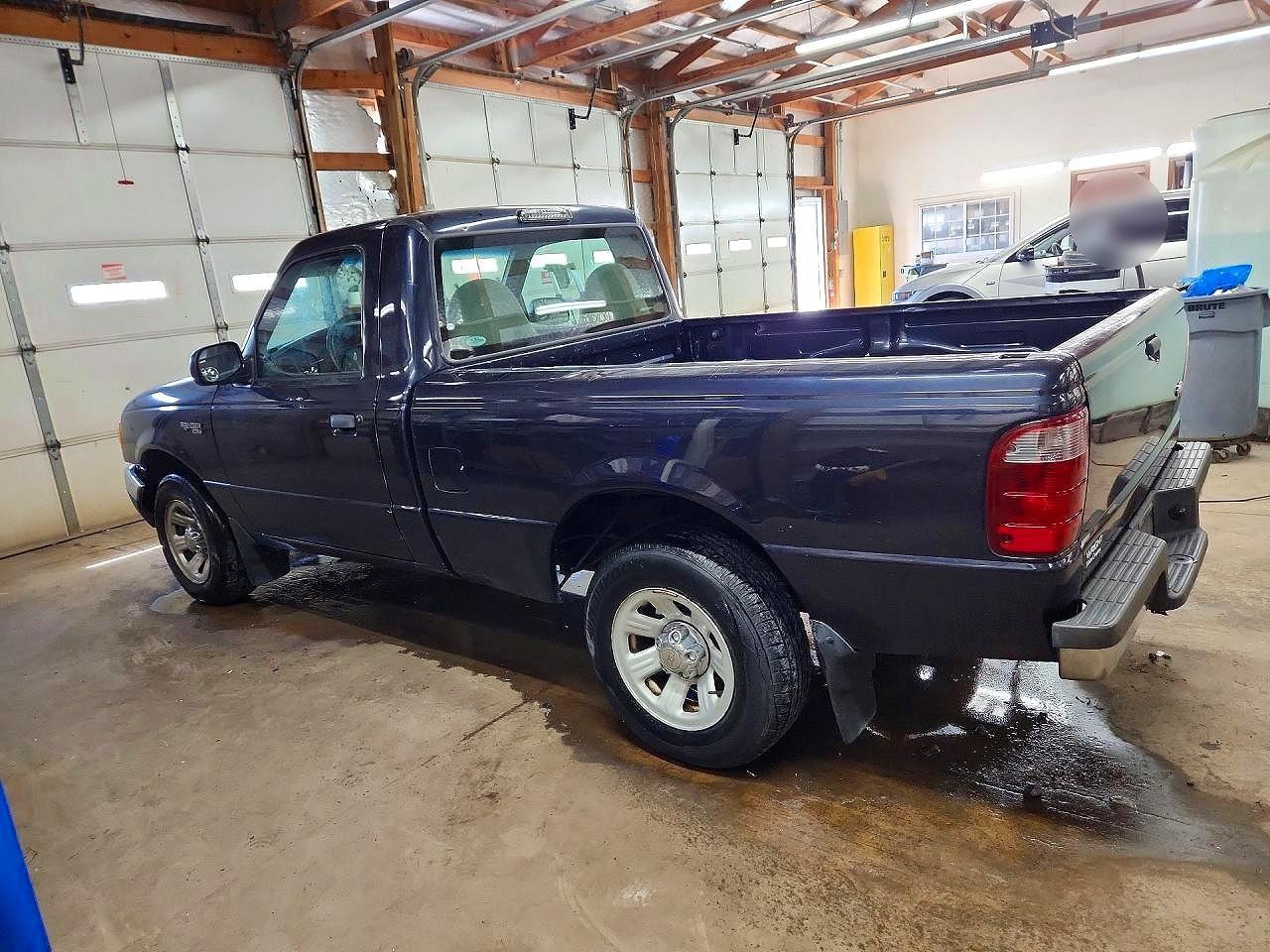 2001 Ford Ranger - Image 2