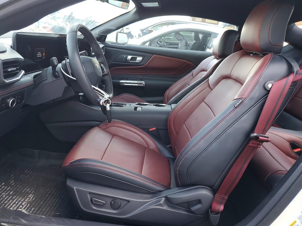 2025 Ford Mustang Gt - Image 7
