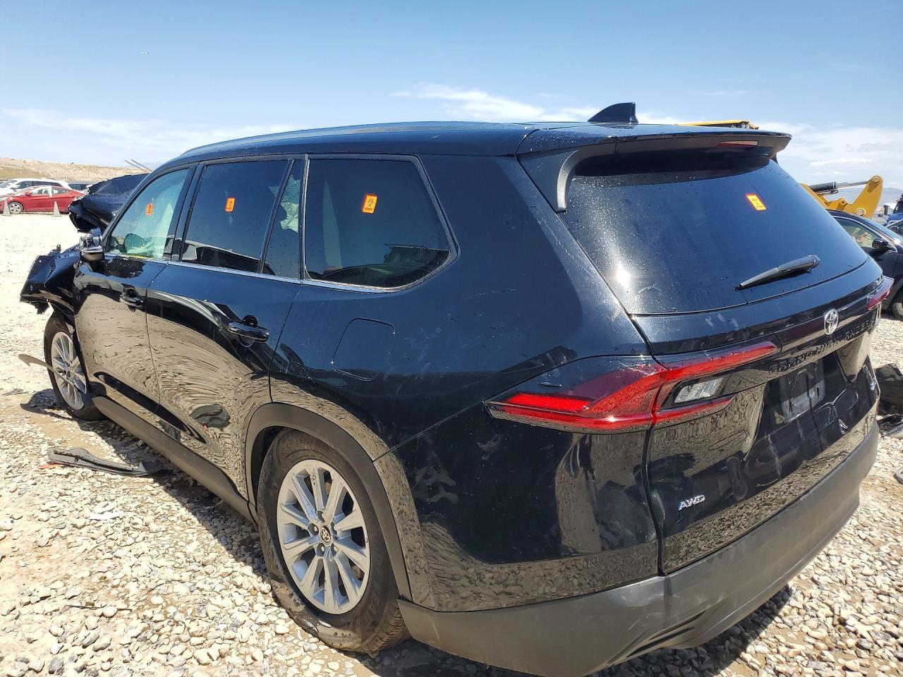 2025 Toyota Grand Highlander Xle - Image 2