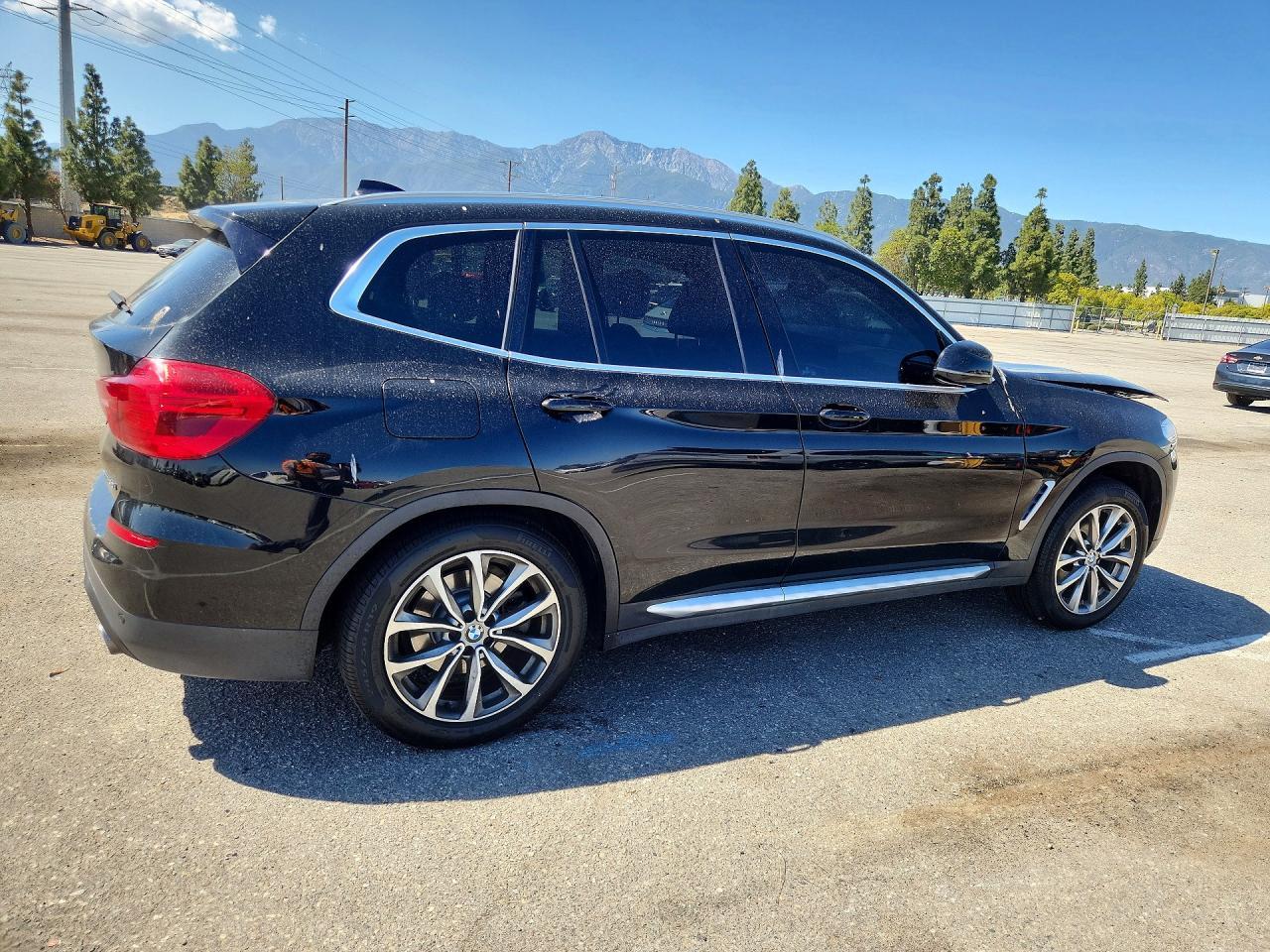 2019 BMW X3 Sdrive30I - Фото 3