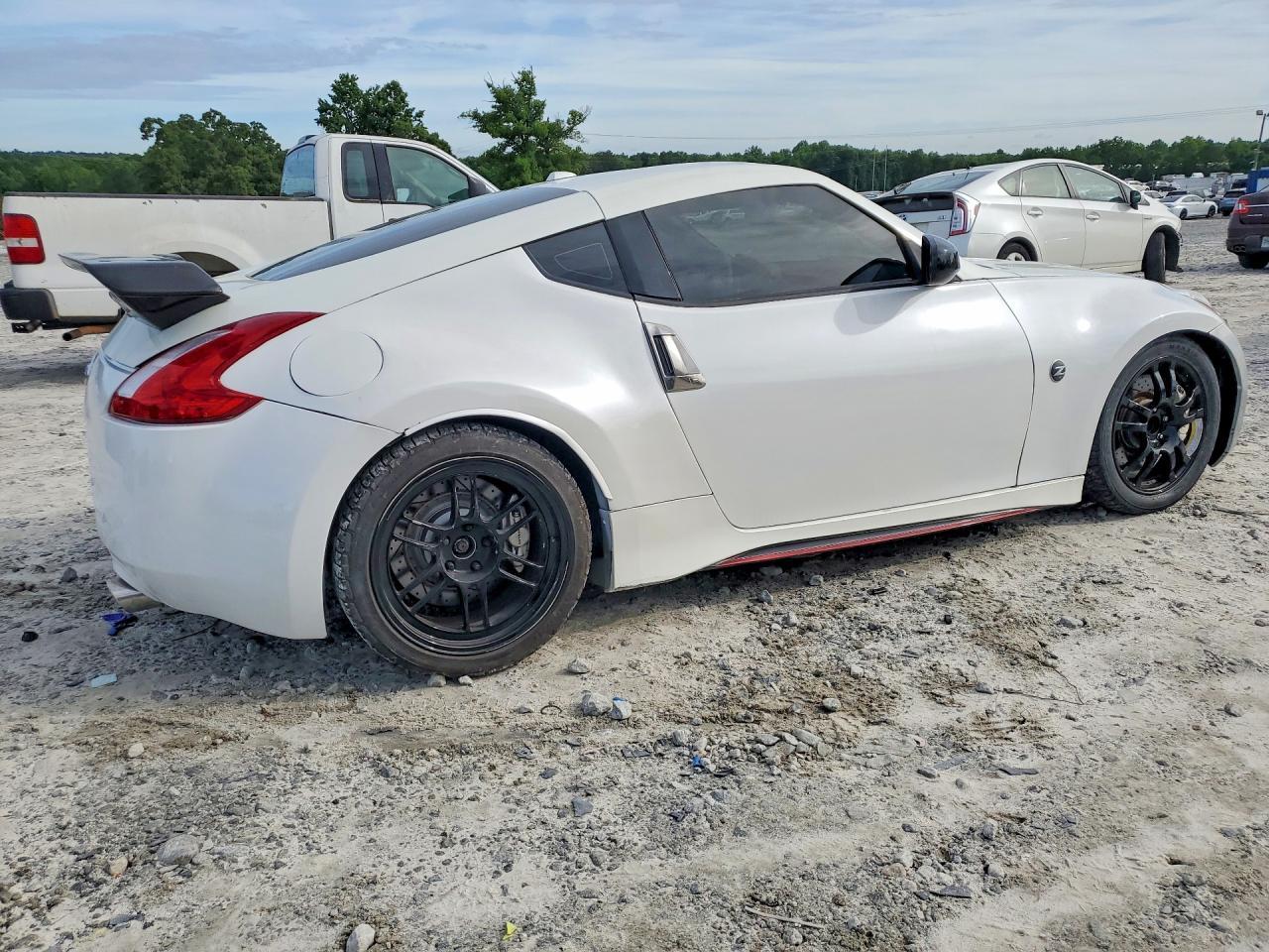 2018 Nissan 370Z Nismo Tech - Фото 3