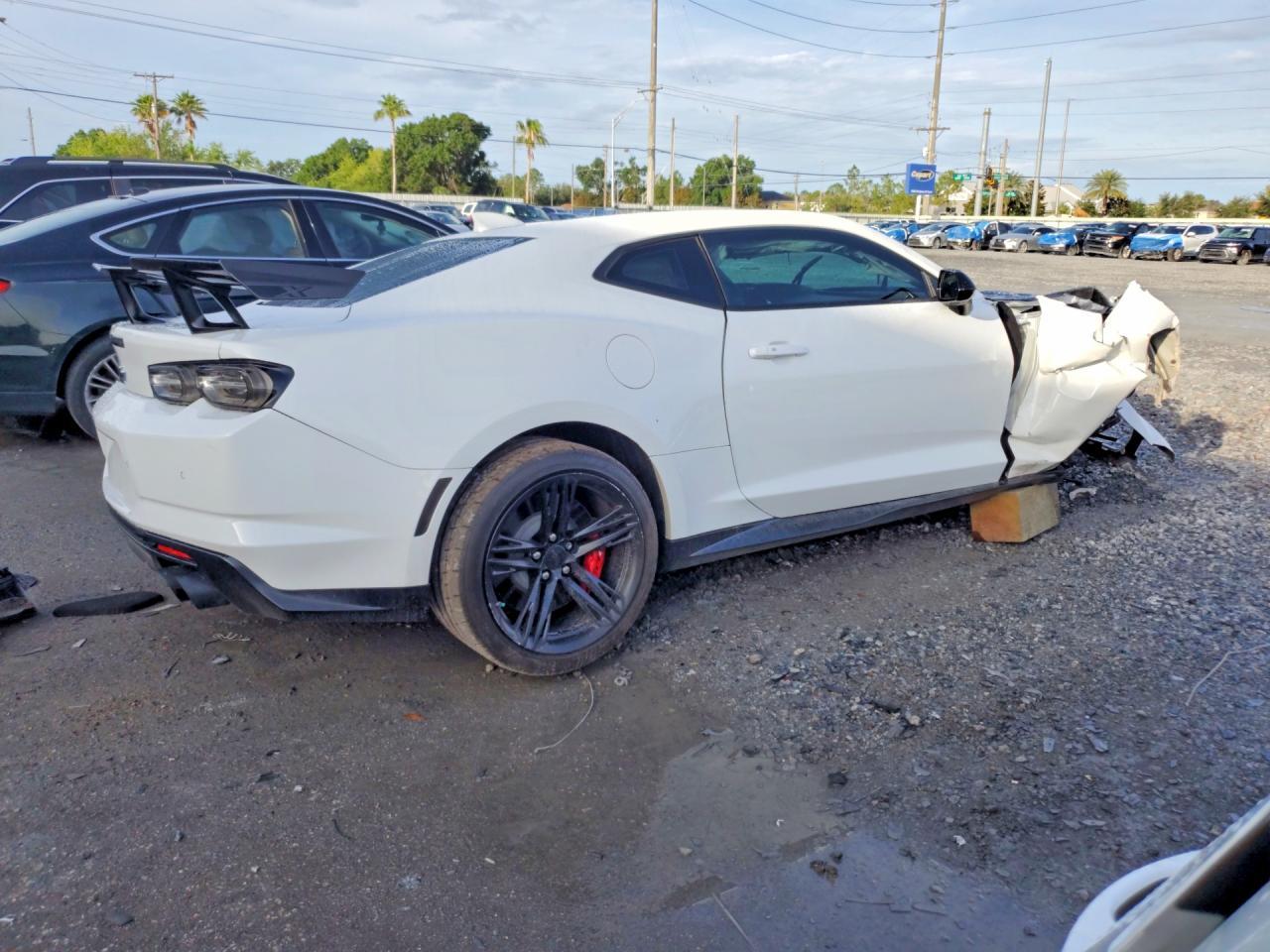 2020 Chevrolet Camaro Zl1 - Фото 3