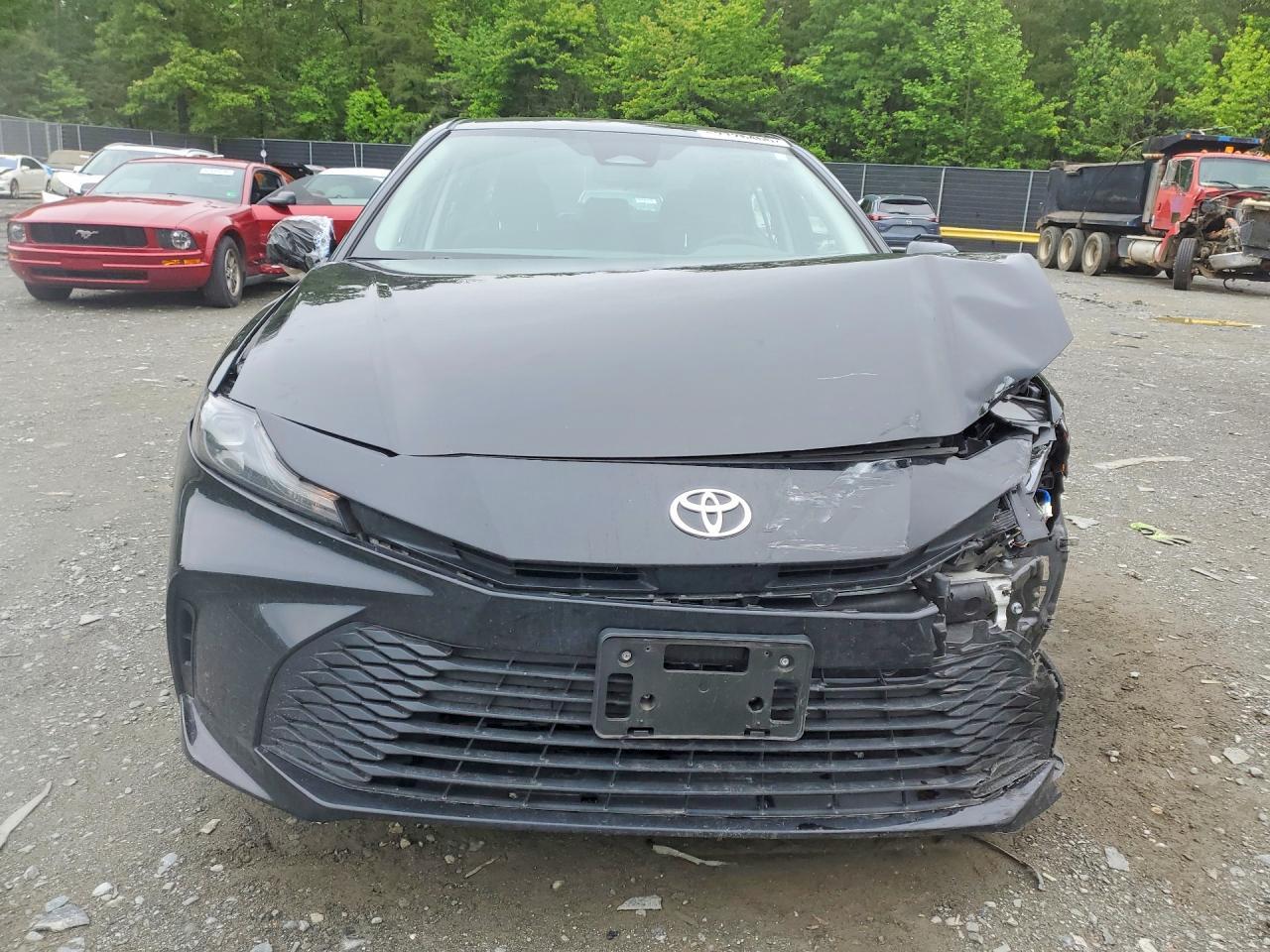 2025 Toyota Camry Le - Image 5