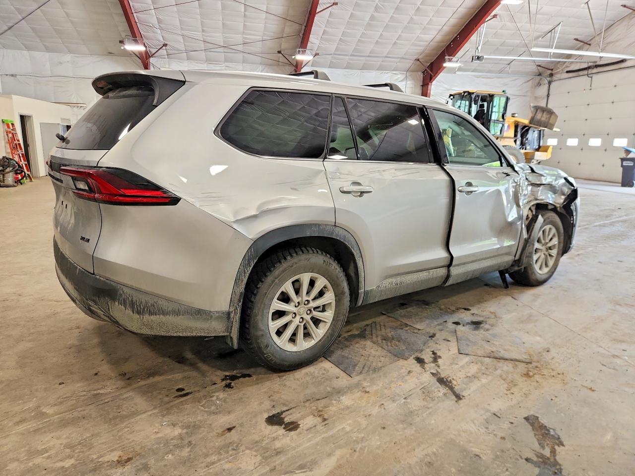 2026 Toyota Grand Highlander Xle - Image 3