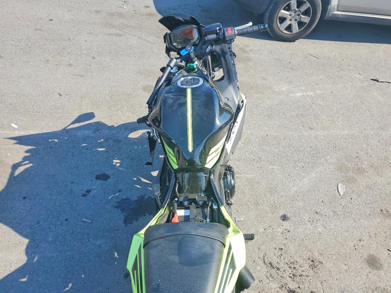 2026 Kawasaki Ninja 650 - Фото 6