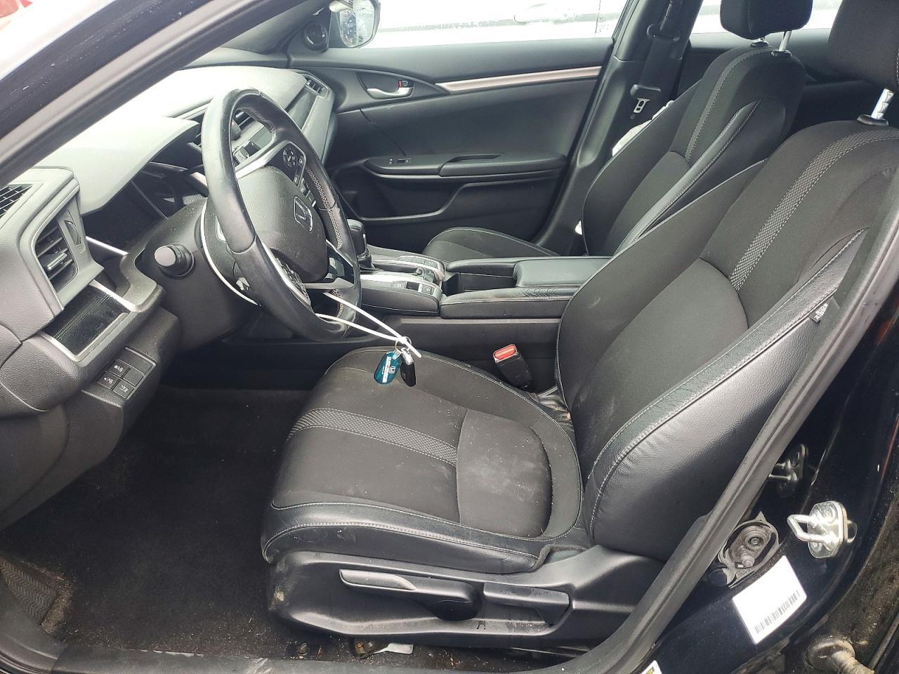 2019 Honda Civic Sport - Image 7