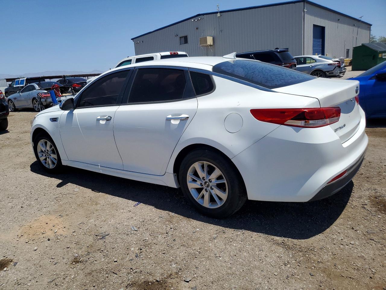 2016 Kia Optima Lx - Фото 2