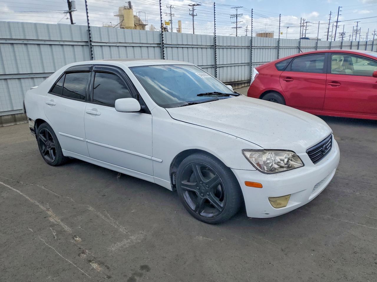 2004 Lexus Is 300 - Image 4