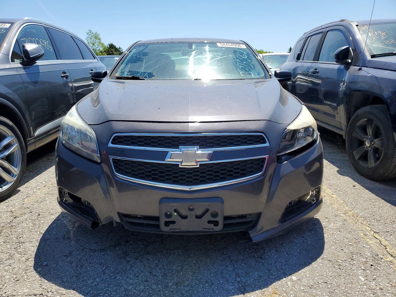 2013 Chevrolet Malibu Ls - Image 5