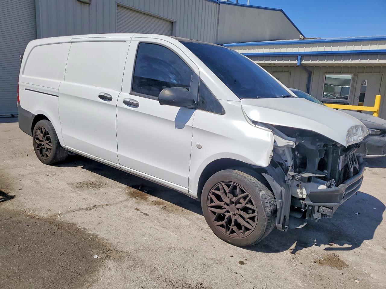 2020 Mercedes Benz Metris - Image 4