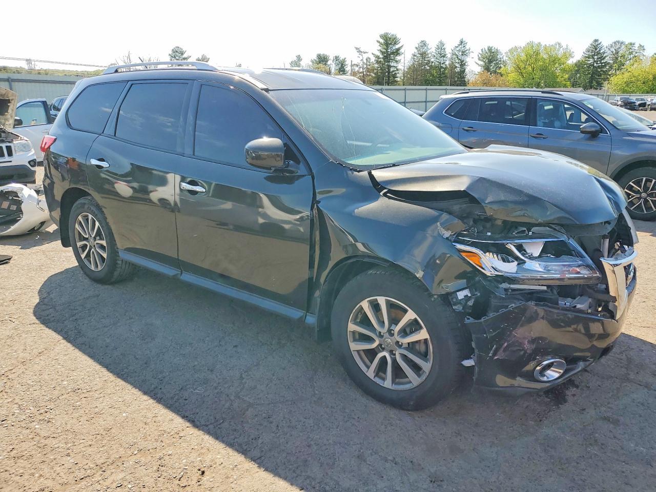 2015 Nissan Pathfinder S - Фото 4