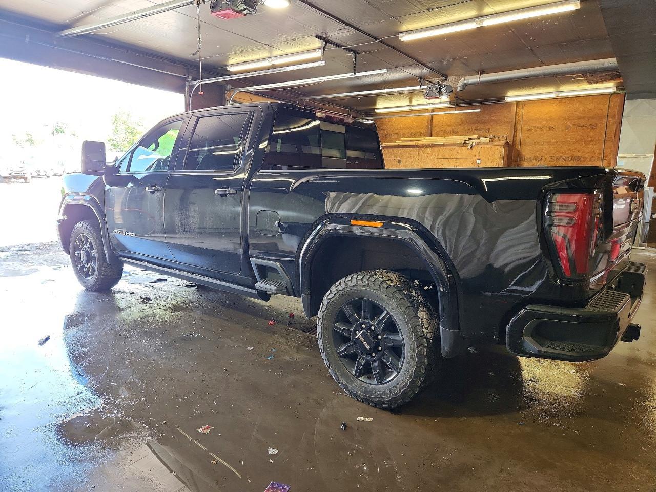 2024 GMC Sierra K2500 At4 - Фото 2