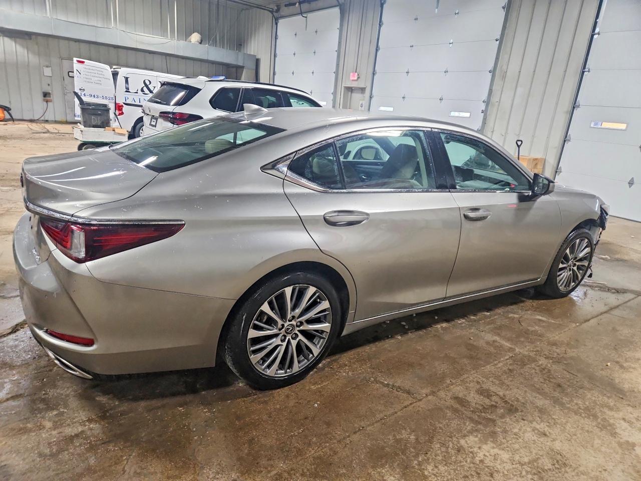 2020 Lexus Es 350 - Image 3