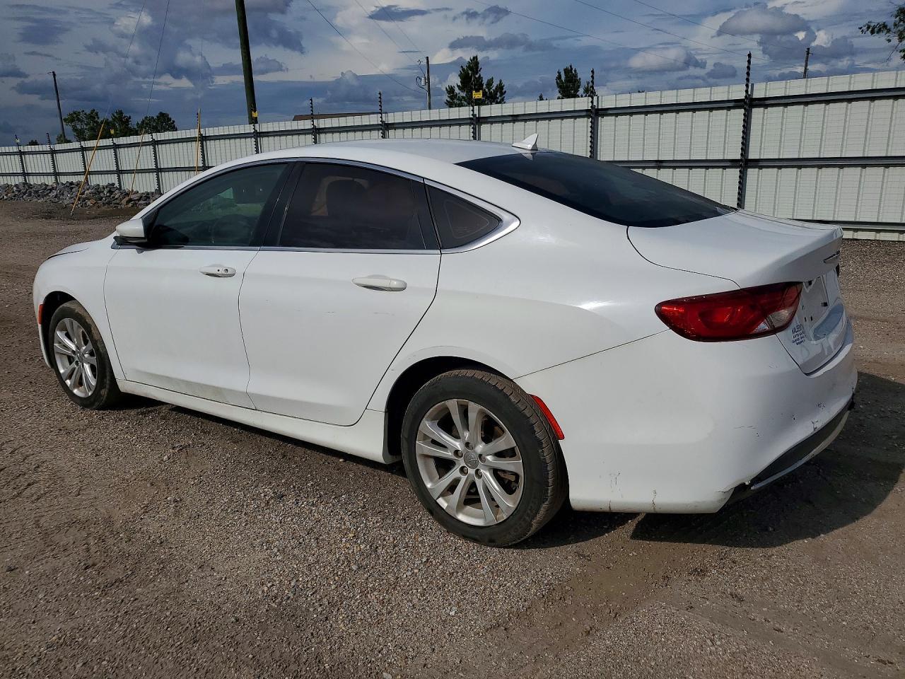2016 Chrysler 200 Limited - Image 2