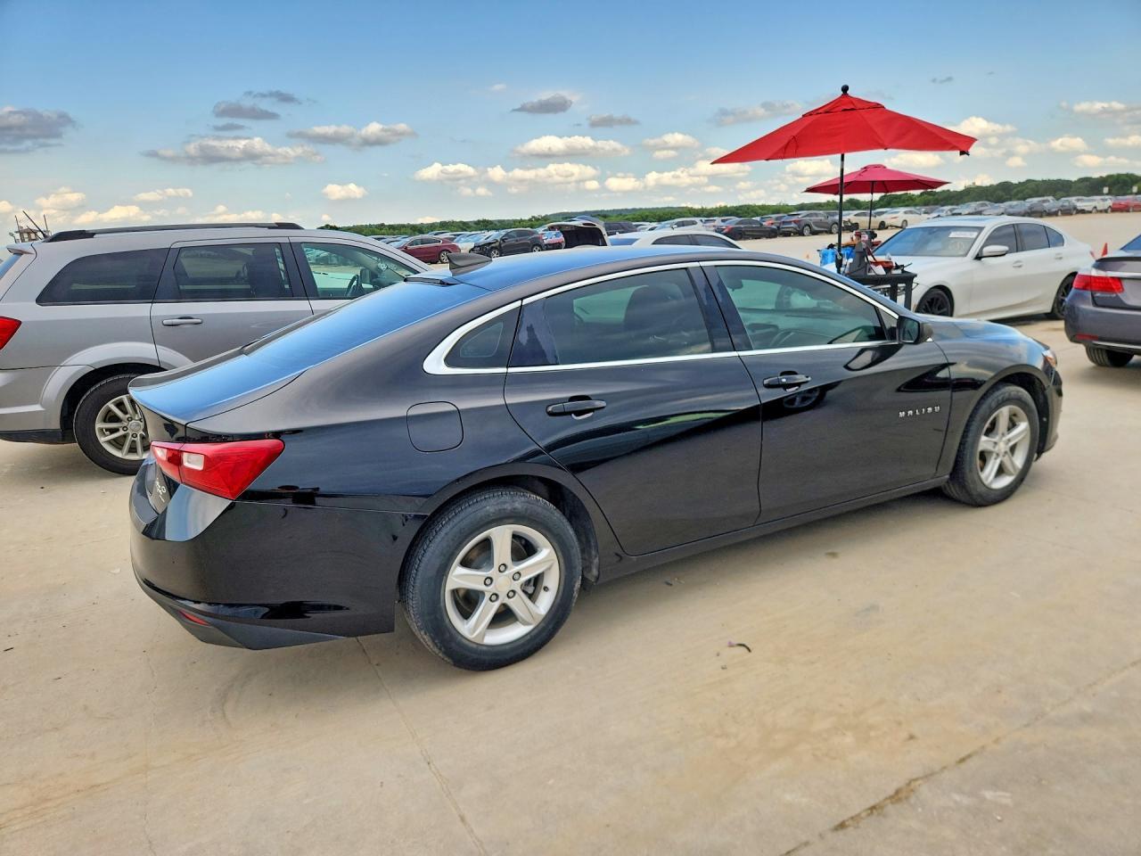 2019 Chevrolet Malibu Ls - Фото 3