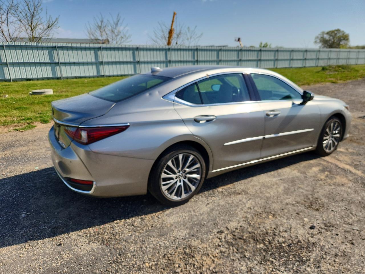 2021 Lexus Es 250 Base - Фото 3