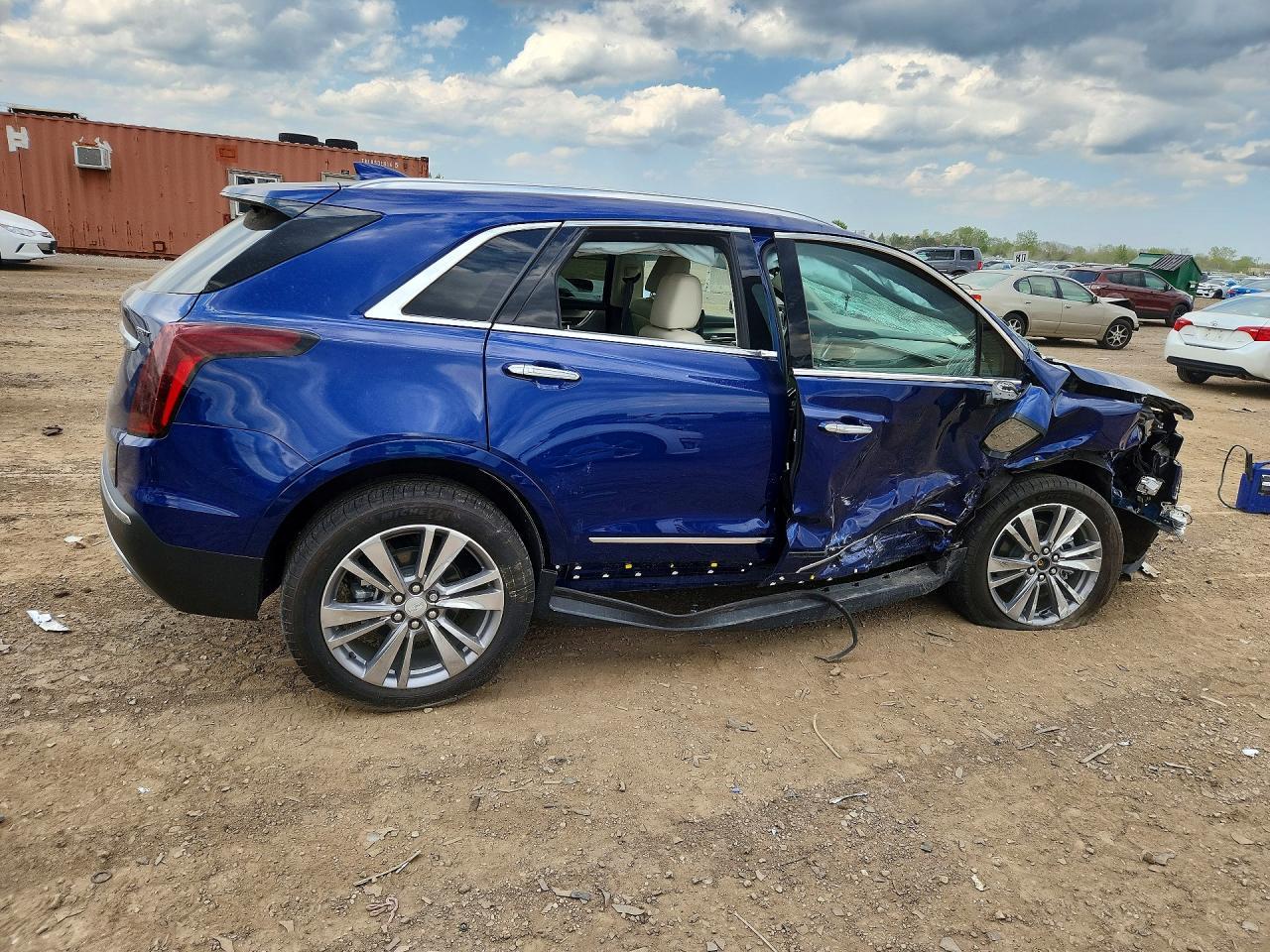 2024 Cadillac Xt5 Premium Luxury - Фото 3