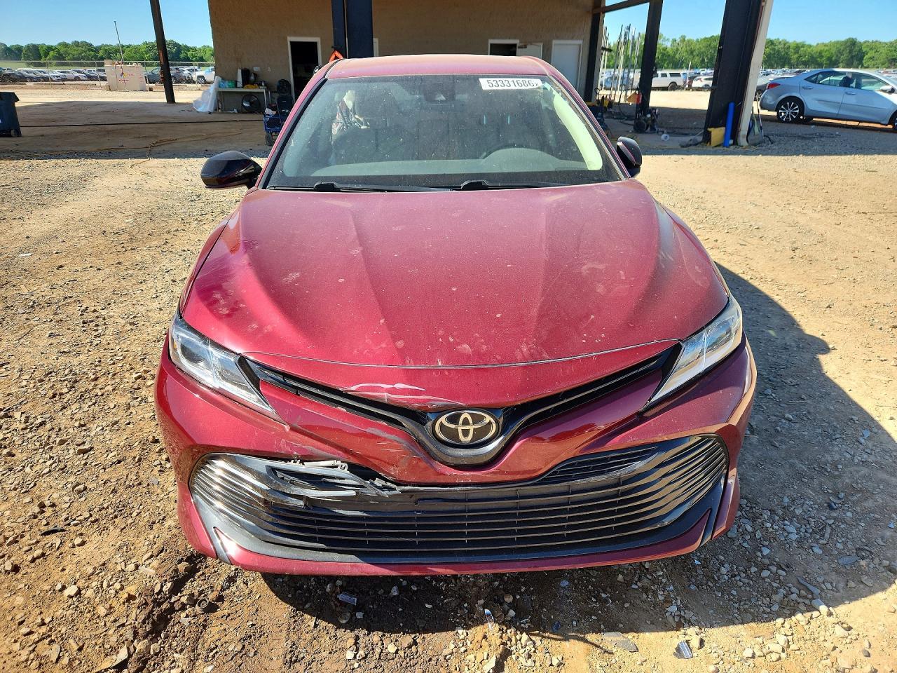 2020 Toyota Camry Le - Фото 5