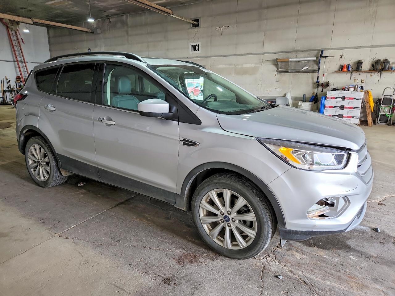 2019 Ford Escape Sel - Фото 4