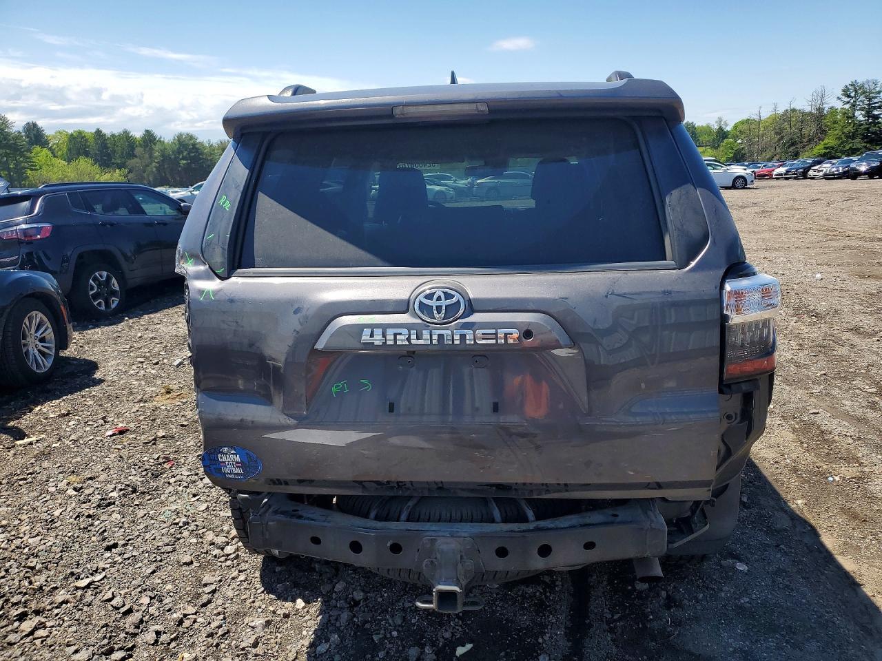 2021 Toyota 4Runner Sr5 - Image 6