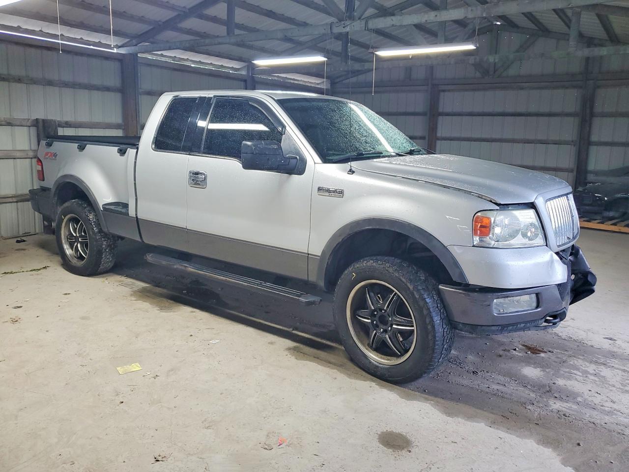 2004 Ford F150 - Фото 4