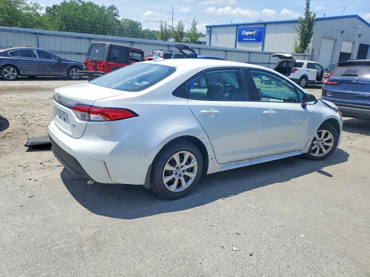2026 Toyota Corolla Le - Image 3