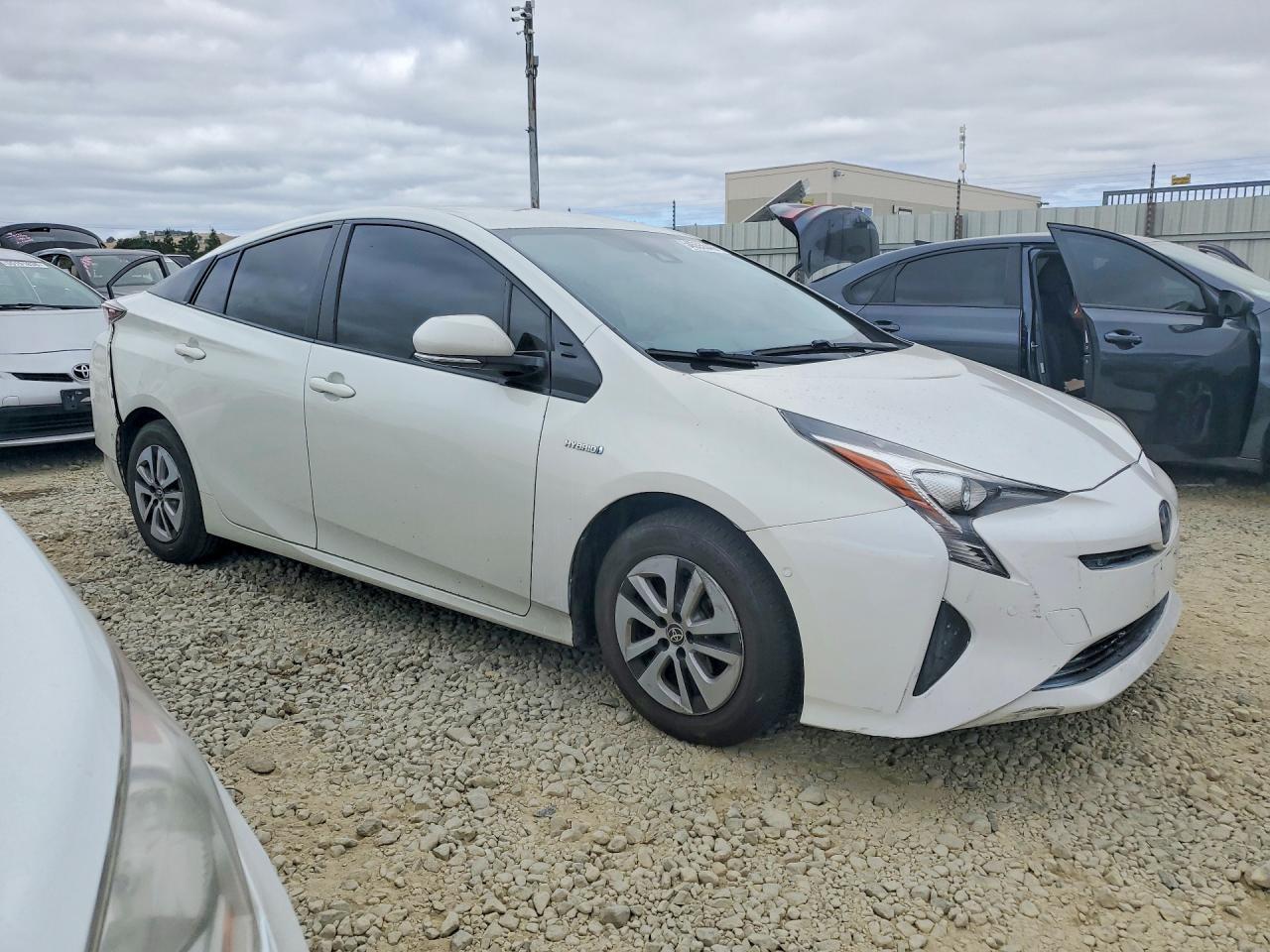2018 Toyota Prius Two - Image 4